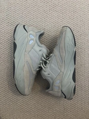 Talla 10 - Adidas Yeezy Boost 700 Salt Foto 1 de 4