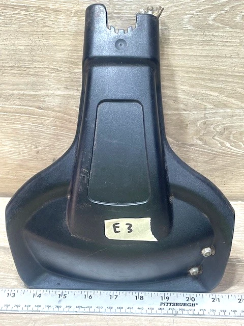 Protector recortador de cuerda de gas Craftsman WC2200 y otros 2 ciclos con perno USADO E3 Foto 1 de 2