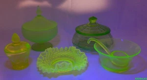 5 Vintage Green Vaseline Depression Glass Dishes - Covered Candy Spoon Bowl - Picture 1 of 12