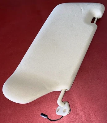 Mercedes-Benz Left Sunvisor- 163-810-25-10-8J21 -Para ML320, ML350, ML500 e mais - Imagem 1 de 4