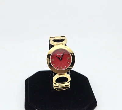 Reloj Salvatore Ferragamo para mujer Gancino esfera roja - SFYA01122 Foto 1 de 4
