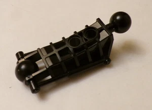 Lego x1 Black, Bionicle Toa Metru Leg Lower Section, 47297 (028-352) - Picture 1 of 1