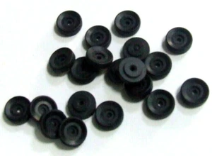 RONDELLA IN GOMMA USO INDUSTRIALE E NON DIAMETRO EST.10MM , SPES.3MM KIT 20 - Picture 1 of 1