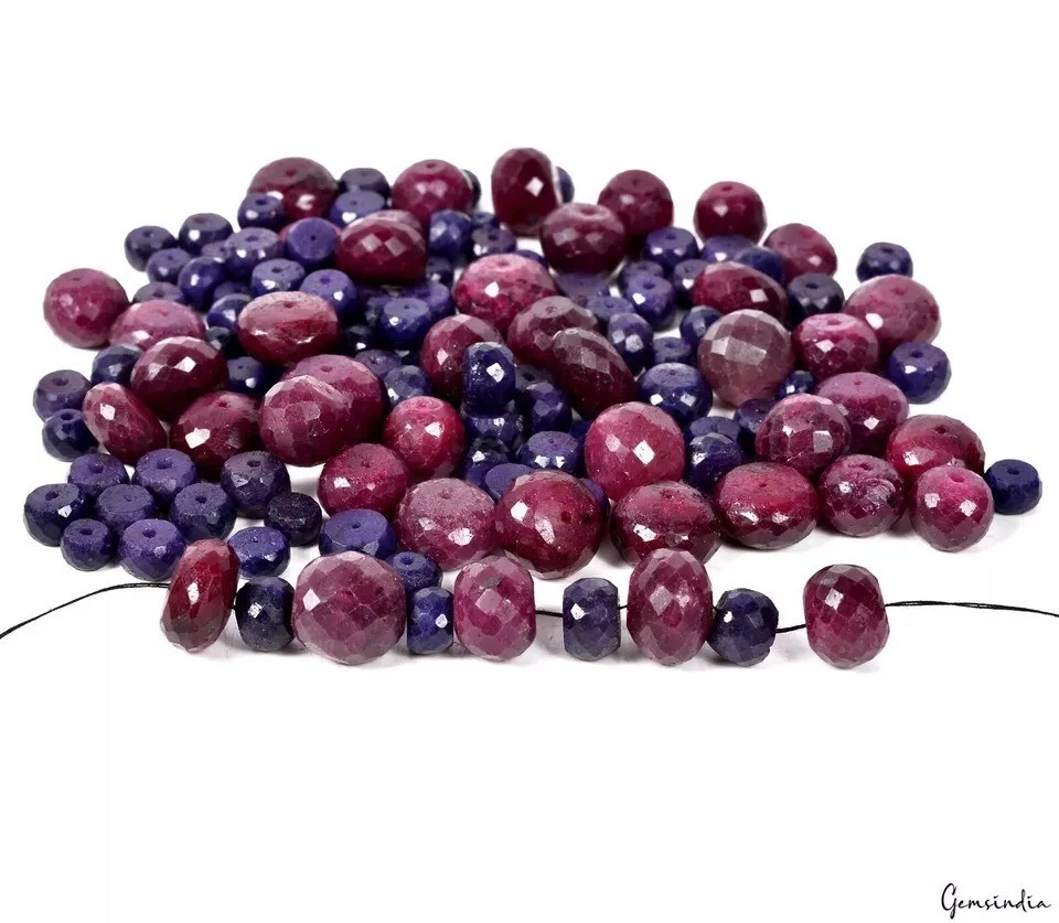 1100 Cts/134 Pcs Natural Red Ruby & Blue Sapphire Round Cut Drill Beads Gems Lot - Image 1 of 4