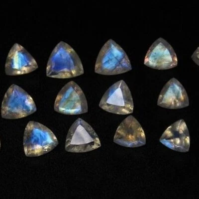 5MM-10MM NATURAL BLUE FLASHY RAINBOW MOONSTONE TRILLION CUT FACETED LOOSE GEMSTO - Image 1 of 3