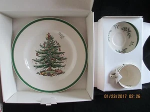 SPODE CHRISTMAS TREE 3 piece BUFFET SET - Picture 1 of 5