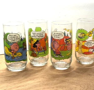 McDonalds Peanuts Camp Snoopy Vintage Glasses Set of 4-Great Condition and FUN - Picture 1 of 6