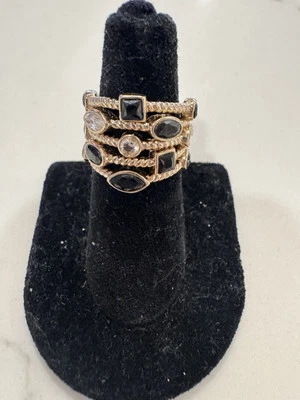 Anillo Confeti - Cristales Blanco y Negro 5 1/2 Foto 1 de 4