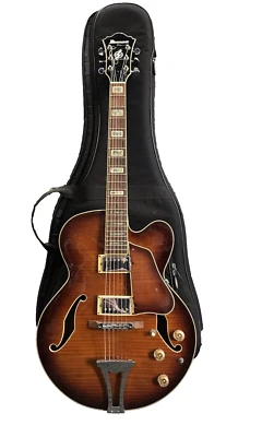 IBANEZ ARTCORE AF85 VLS-12-01  2006 Whit/Case - Image 1 of 4