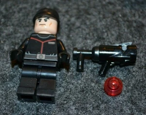 FIRST ORDER OFFICER w/ Accessories - Star Wars Lego Minifigure ~ NEW - Picture 1 of 1