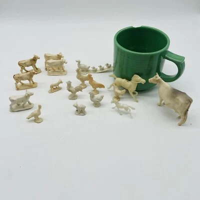 VINTAGE TOY FARM ANIMALS RUBBER 1" TO 3" LONG SET OF 17  1950s 60s MADE IN USA - Image 1 of 4