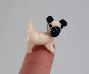 XTOP Pug dog Tiny MINIATURE GLASS FIGURINE mini animal world Ganz er62890 - Picture 1 of 5