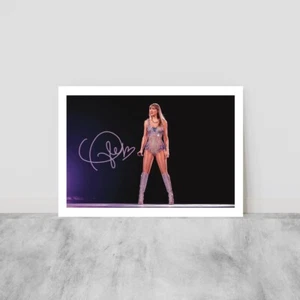 Taylor Swift FIRMATO AUTOGRAFO STAMPA FOTO MUSICA POP FOTO IDEA REGALO - Imagen 1 de 2