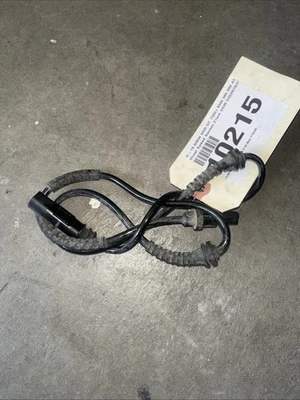OEM DELANTERO DERECHO O IZQUIERDO ABS SENSOR DE VELOCIDAD DE RUEDA 2011-2016 BMW 528i F10 Foto 1 de 4