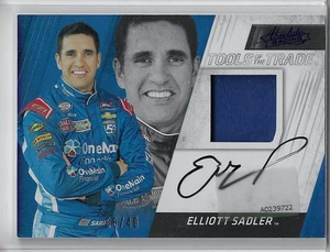 2017 Panini Absolute Spectrum Blue Elliott Sadler #TTS-ES Auto Relic /40 - Bild 1 von 2