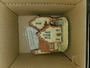 David Winter "Staffordshire Vicarage" British Traditions Collection w/box - Picture 1 of 2