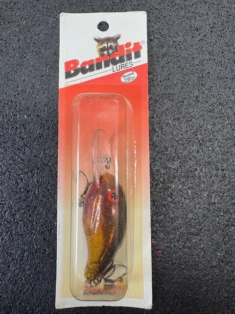 Pre-Pradco Bandit 200 - Sm. Paquete rojo con triple agarre - escama roja sandía 2B11 Foto 1 de 1