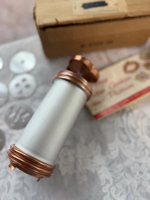Vtg Mirro Cooky Copper Pastry Press Spritz Butter Cookie 8 Discs Recipes in Box - Image 1 of 4