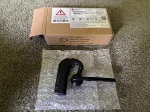 Motorola PMLN7851A Bluetooth Operations Critical Earpiece MINT CONDITION - Zdjęcie 1 z 4
