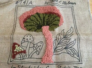 Vintage PARTIALLY COMPLETED Sturbridge Village Kit Mushroom Rug Hooking Canvas - Picture 1 of 5