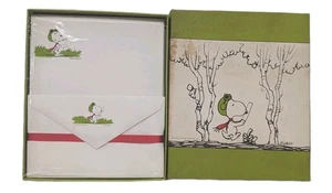 Vintage Charles Schulz Peanuts Snoopy Stationary Paper & Envelopes - Picture 1 of 3