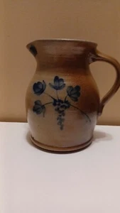 2002 Rowe Pottery Historical Collection Pitcher 6.5" - Picture 1 of 4