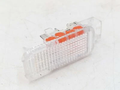 Luz interior Audi R8 2009 4B0947415 Foto 1 de 4