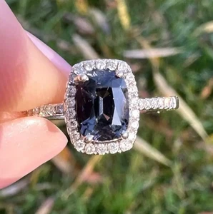 18k White Gold Natural Grey Purple Spinel and Diamond Halo Ring - Picture 1 of 5