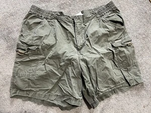 Columbia Womans Cargo shorts Outdoor Hiking Green Size 1X - Picture 1 of 5