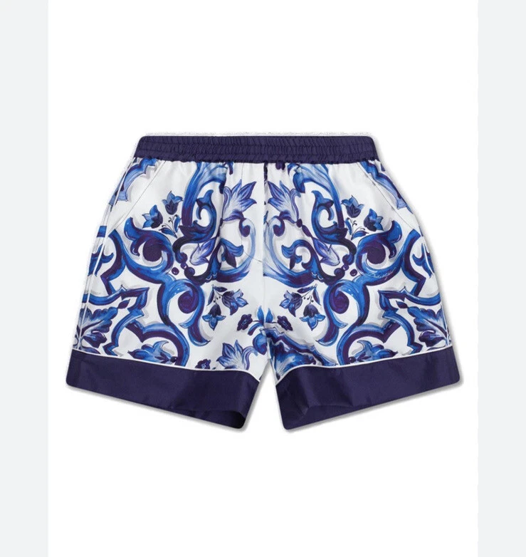 Pantalones Cortos Dolce & Gabbana Estampado Mayólica Sarga Seda Niños Mujeres Nueva Colección Foto 1 de 4