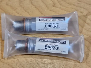 Lot (2) Champion Aerospace Aviation Spark Plugs RHB37E NEW - Picture 1 of 2