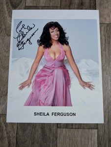 Original Sheila Ferguson Autogramm auf 10 x 8 Inch Foto - Bild 1 von 6
