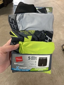 Hanes Underwear Boys XL (18) Boxer Briefs Regular Lightweight X-Temp 4 Pair - Picture 1 of 8
