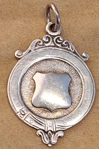 ANTIKER BIRMINGHAM Sterlingsilber CREST CHEVRON Anhänger ANHÄNGER HB&S Hersteller SCHÖN - Bild 1 von 6