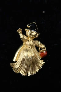 Vtg Halloween Brooch Witch Straw w/ Black Hat Pumpkin Fashion Jewelry Pin - Picture 1 of 13