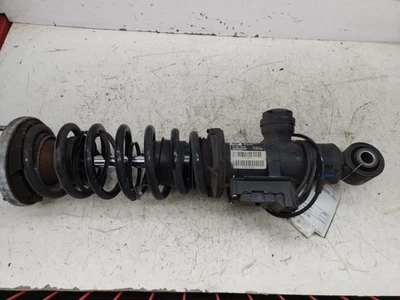 Задняя 2-дверная пассажирская стойка с откидным верхом подходит для BMW 640i 755399 12–18 годов выпуска - Изображение 1 из 2