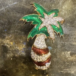 SWAROVSKI PALM TREE CHRISTMAS TREE  PIN BROOCH RETIRED NEW - Picture 1 of 2