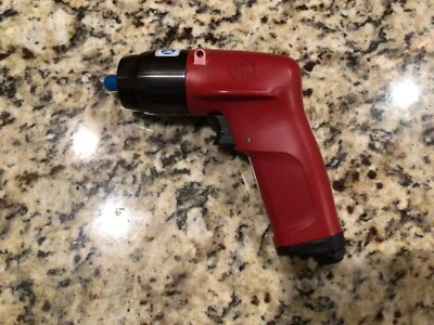 Taladro neumático Chicago Pneumatic CP1117 P26 3/8” 2600 rpm con portabrocas y llave Foto 1 de 4