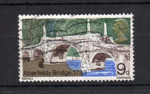 9d BRIDGES USED + SMALL GOLD COLOUR SHIFT - Picture 1 of 1