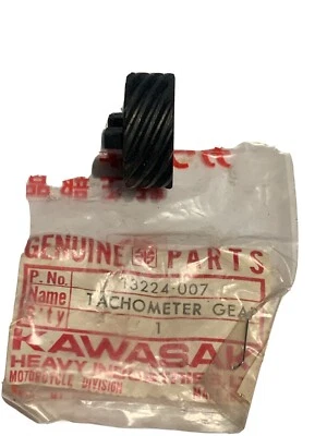 Engranaje tacómetro Kawasaki OEM 13224-007 KD175-F6-F7 Foto 1 de 4