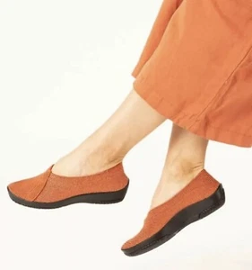 Arcopedico Shoes NEW Women US 5 Mailu Sport Comfort Slip On Shoes Arch Support - Picture 1 of 7