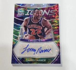 2019-20 Panini Spectra Icons Auto Celestial Prizm /75 Larry Nance #IA-LNC Auto - Picture 1 of 2