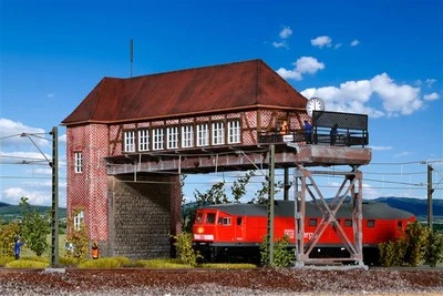 39310 Kibri HO Kit of a Bridge signal tower Hamm - Image 1 of 3