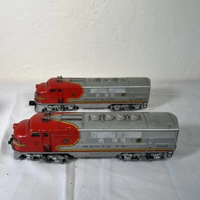 VTG Lionel #2343 Sante Fe Diesel Locomotive Set of 2 Postwar - Image 1 of 4