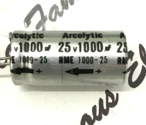 2pcs - ARCOLYTIC -1000uF(1000µF) 25V RME Radial Electrolytic Capacitor - TAIWAN - Picture 1 of 3