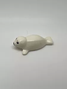 Lego Dog Friends, White Baby Seal With Black Nose #67 - Picture 1 of 2