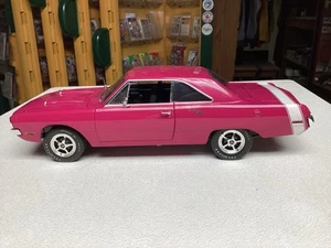 1970 Dodge Dart Swinger Magenta 1:18 Diecast By Highway 61 - Picture 1 of 8