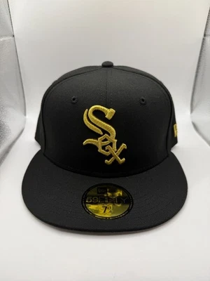 New Era 59Fifty Chicago White Sox Black/Gold Fitted Hat Size 7 1/4 - Image 1 of 4