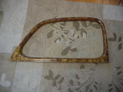 Puerta lateral del pasajero 1946 pintada con grano de madera moldura ventana sedán entrega Foto 1 de 2