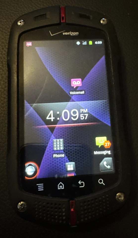 Casio GZ One Commando C771 1GB Fast Ship Very Good Used (Verizon) - Image 1 of 4